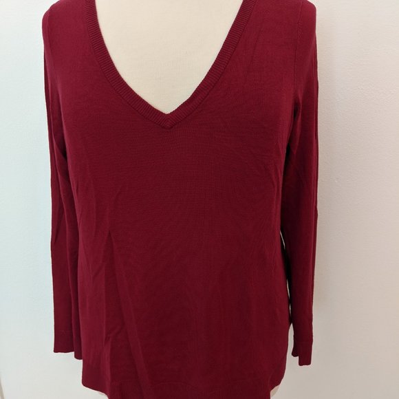 Torrid! Lightweight Red Sweater - Picture 2 of 6